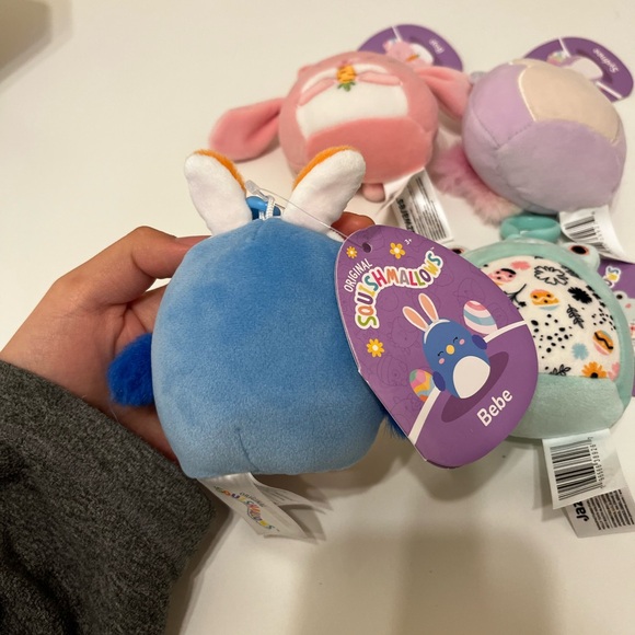 4 Small Squishmallow Keychains - Picture 5 of 11